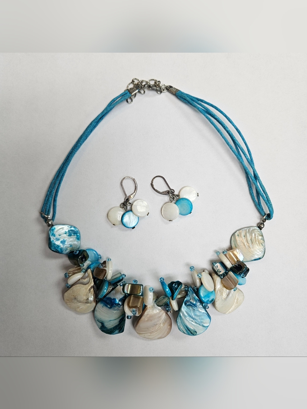 Blue Shell Cluster Necklace and Earrings Set